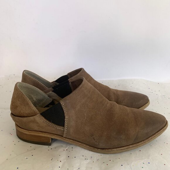 Free People Azalea Taupe Distressed slip on Chelsea Style Shoe Boot - Sz 38
